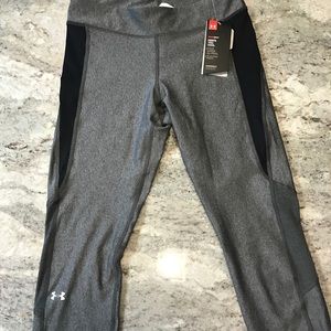 1/2 Length Athletic Leggings